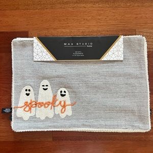 NWT place mats